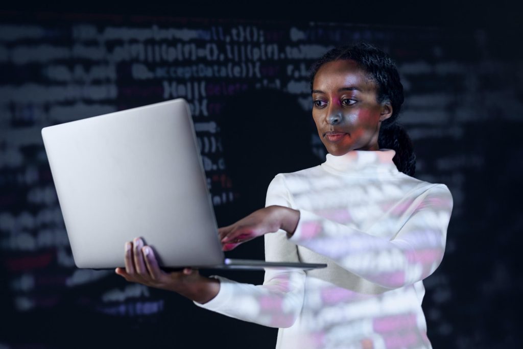 Ads Inteligentes con IA: Copys que se Reescriben para Convertir Ads Inteligentes con IA: Copys que se Reescriben para Convertir