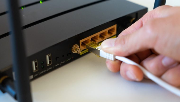 TIPS DE TECNOLOGÍA: ¿CONOCES LOS USOS DEL PUERTO USB DEL ROUTER? tecnología puerto usb router