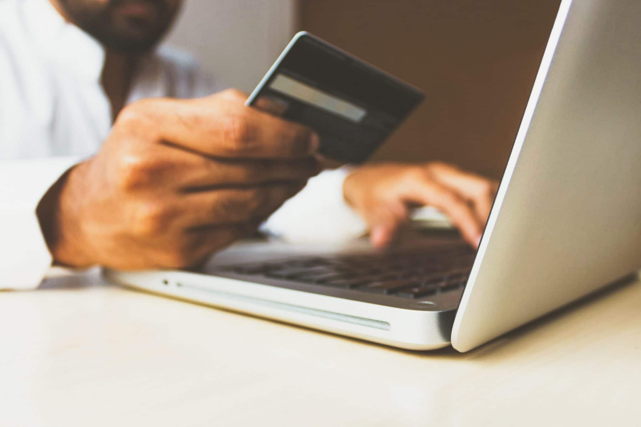 4 PASOS PARA CREAR UNA LANDING PAGE EXITOSA 4 PASOS PARA CREAR UNA LANDING PAGE EXITOSA