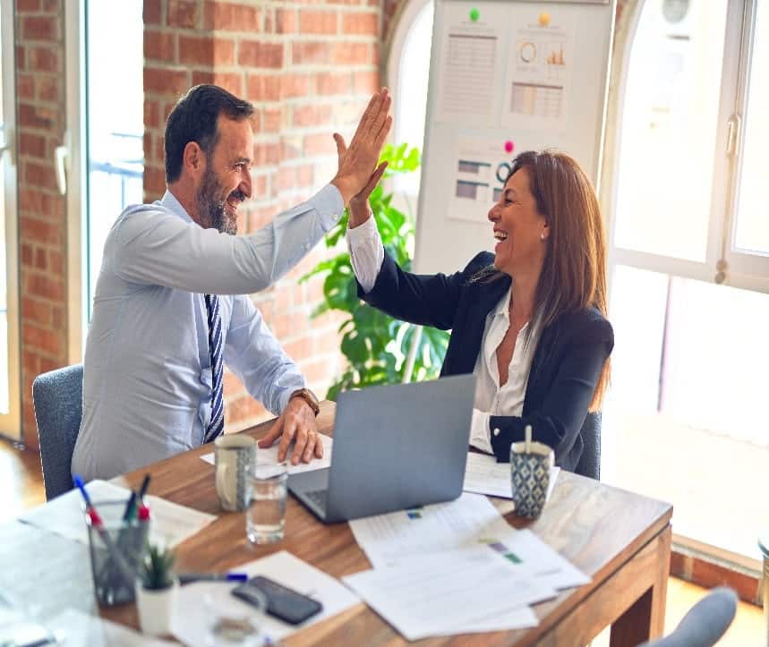 5 Agencias de IA para ventas en Cali crm de ventas para empresas