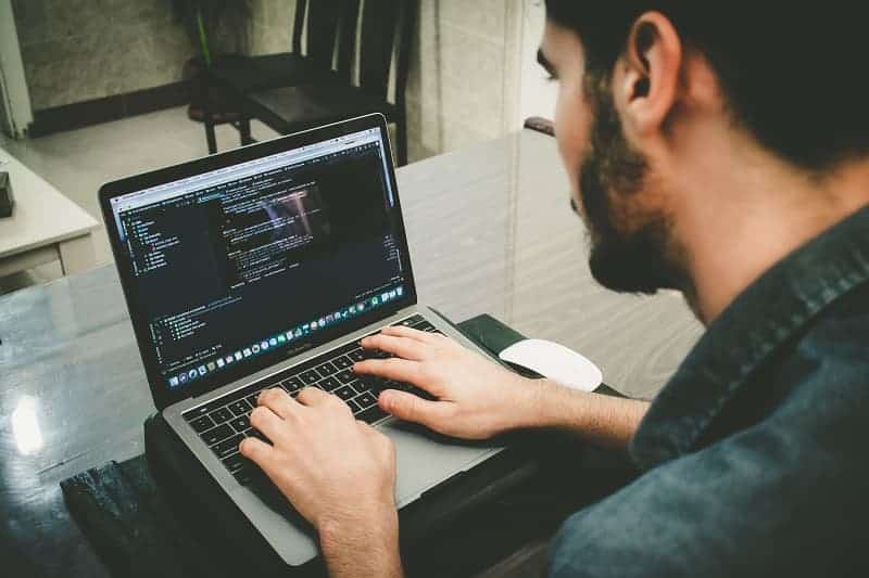 Las ventajas de contratar una empresa de software perfil de un desarrollador de software