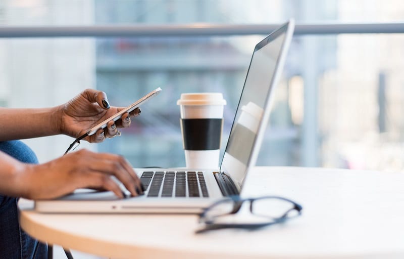 AI Overviews de Google: Cómo Adaptar tu Estrategia SEO al Nuevo Buscador emailing responsivo