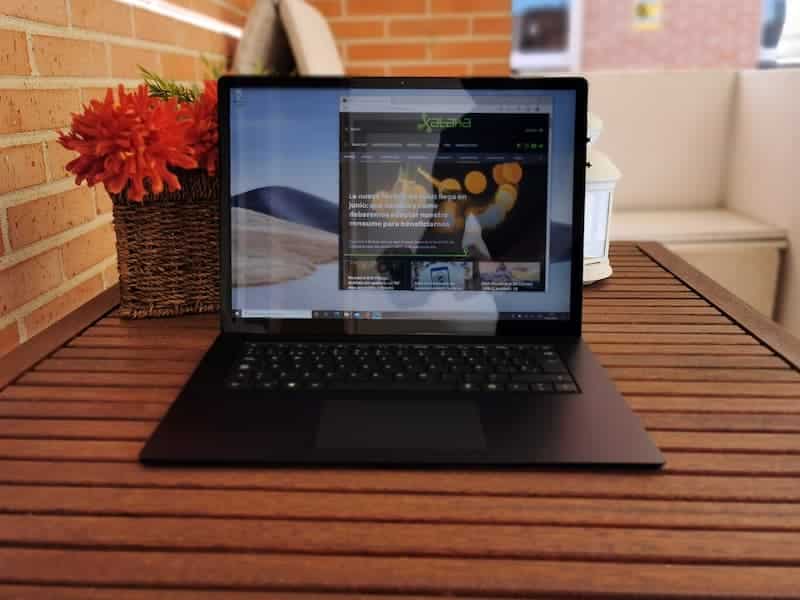 Los 5 mejores computadores para trabajar en desarrollo web Portatil Microsoft