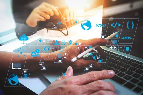 ¿Qué es un Desarrollo de Software Web? ¿Qué es un Desarrollo de Software Web?