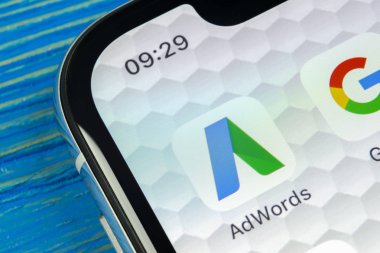 Potencia tu negocio local con Google Ads en WordPress Potencia tu negocio local con Google Ads en WordPress