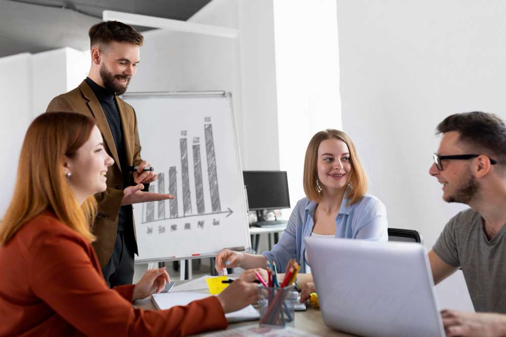 4 CRM para retail en Colombia agencia de marketing