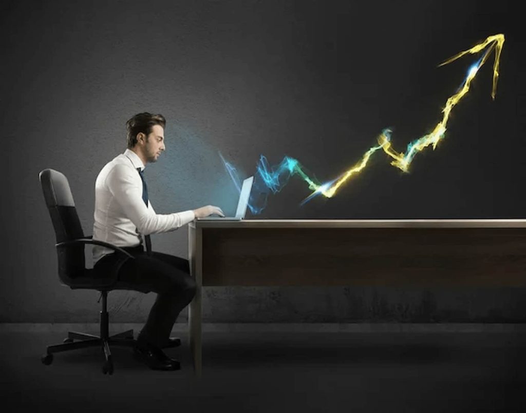 Beneficios del desarrollo de software a medida para empresas de rápido crecimiento software de aplicación para pymes productividad