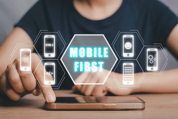 Diseño de tiendas virtuales: Descubre las últimas tendencias para este año 2024 mobile first