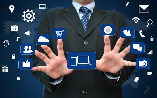 Aprende a definir y medir los KPIs cruciales para evaluar el éxito de tu estrategia en redes sociales rendimiento en redes sociales