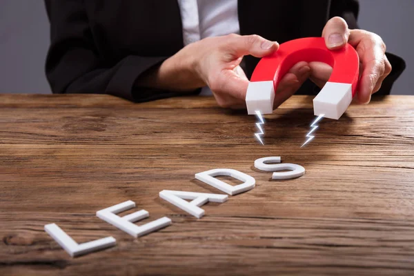 Ventajas de Google Ads para inmobiliarias: Cómo captar compradores de manera efectiva leads calificados