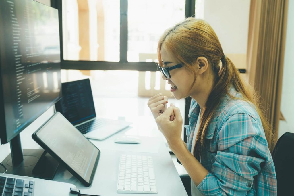 Low-Code y No-Code: Revolucionando el Desarrollo de Software en 2025 desarrollador de software