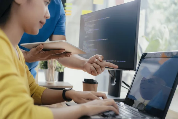 Casos en los que el desarrollo a medida reduce los costes operativos a largo plazo Software a medida vs no-code: cuándo cada opción tiene sentido y cuándo no