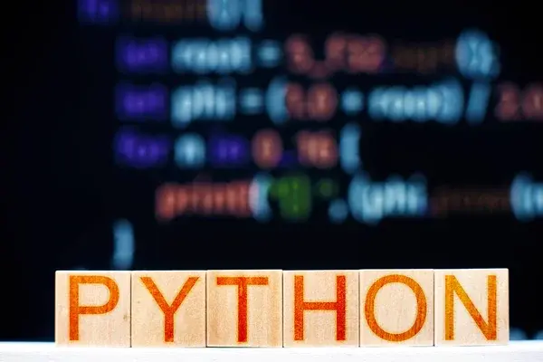 ¿Qué software puedo poner en mi currículum? python para usos empresariales