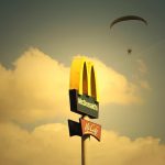 El video de Navidad de McDonald’s generado por IA que dividió al mundo del marketing
