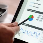 Gestión de contratos y firmas digitales automáticas en departamentos legales B2B
